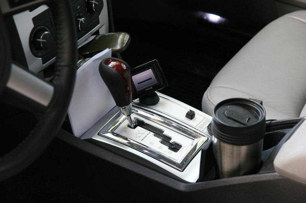 Tache de café voiture